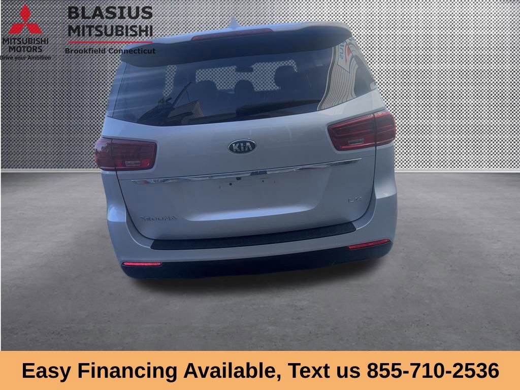 Used 2021 Kia Sedona LX FWD image 4