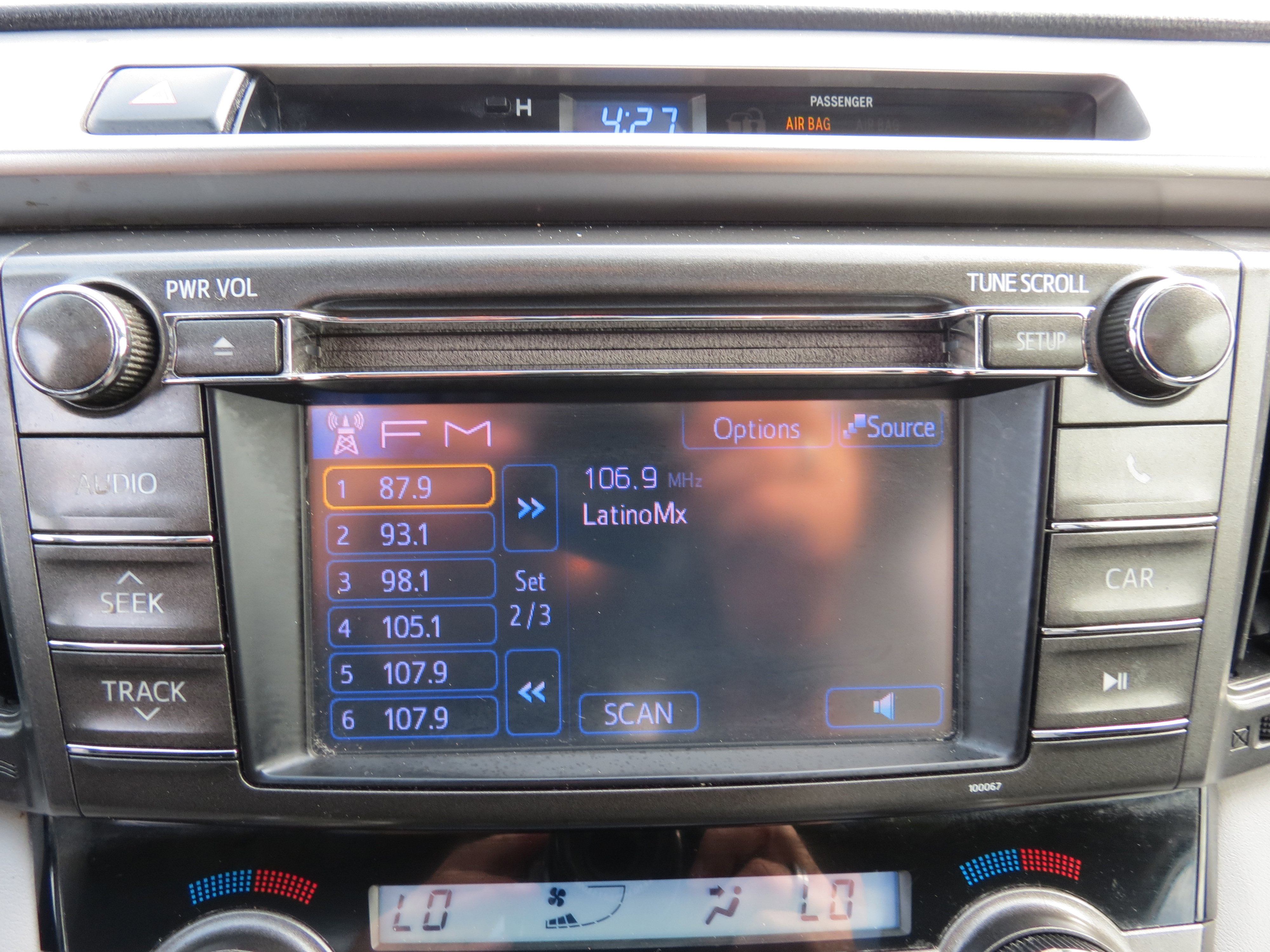 Used 2013 Toyota RAV4 XLE FWD image 21