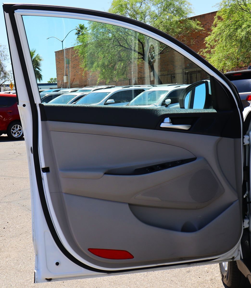 Used 2021 Hyundai Tucson Value FWD image 36