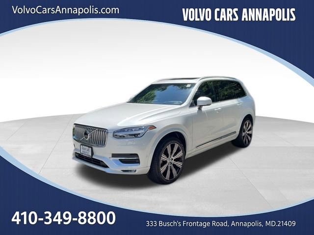 Used 2023 Volvo XC90 B6 Ultimate w/ Protection Package Premier AWD/4WD image 4