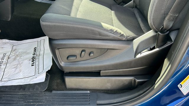 Used 2018 Chevrolet Silverado 1500 LT w/ All Star Edition image 20