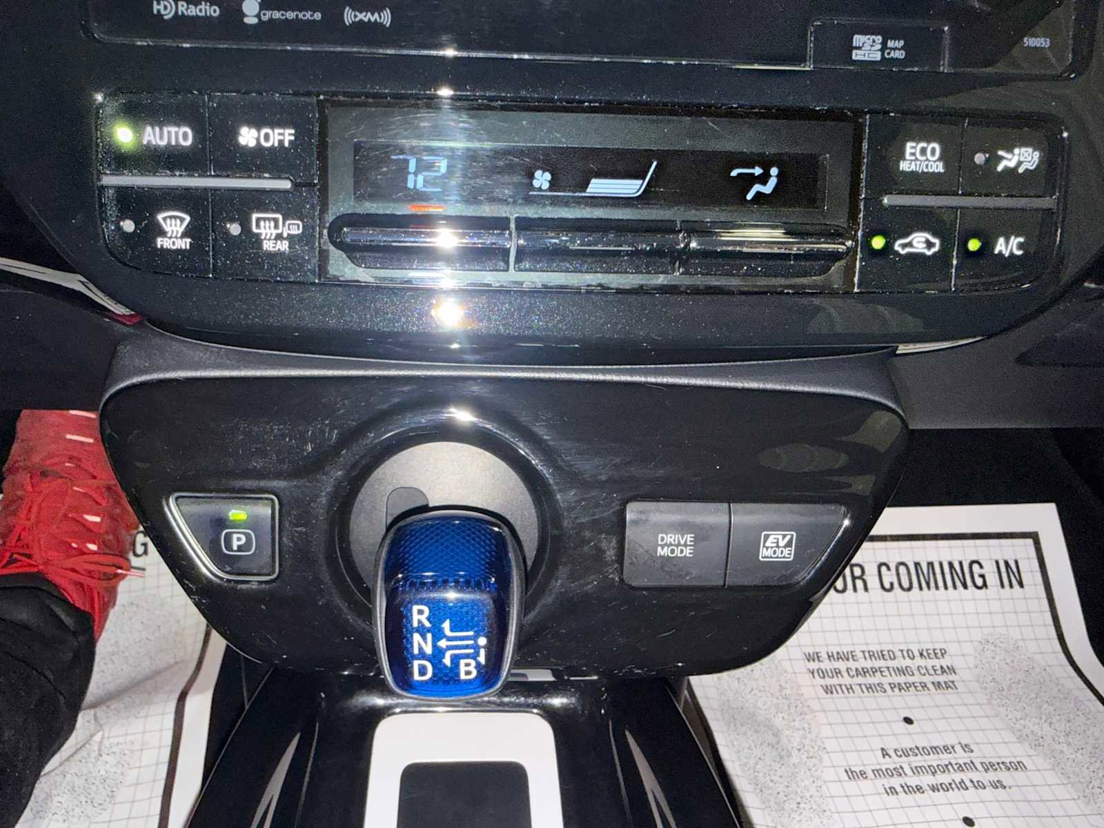 Used 2017 Toyota Prius Three w/ Advanced Technology Package FWD image 33