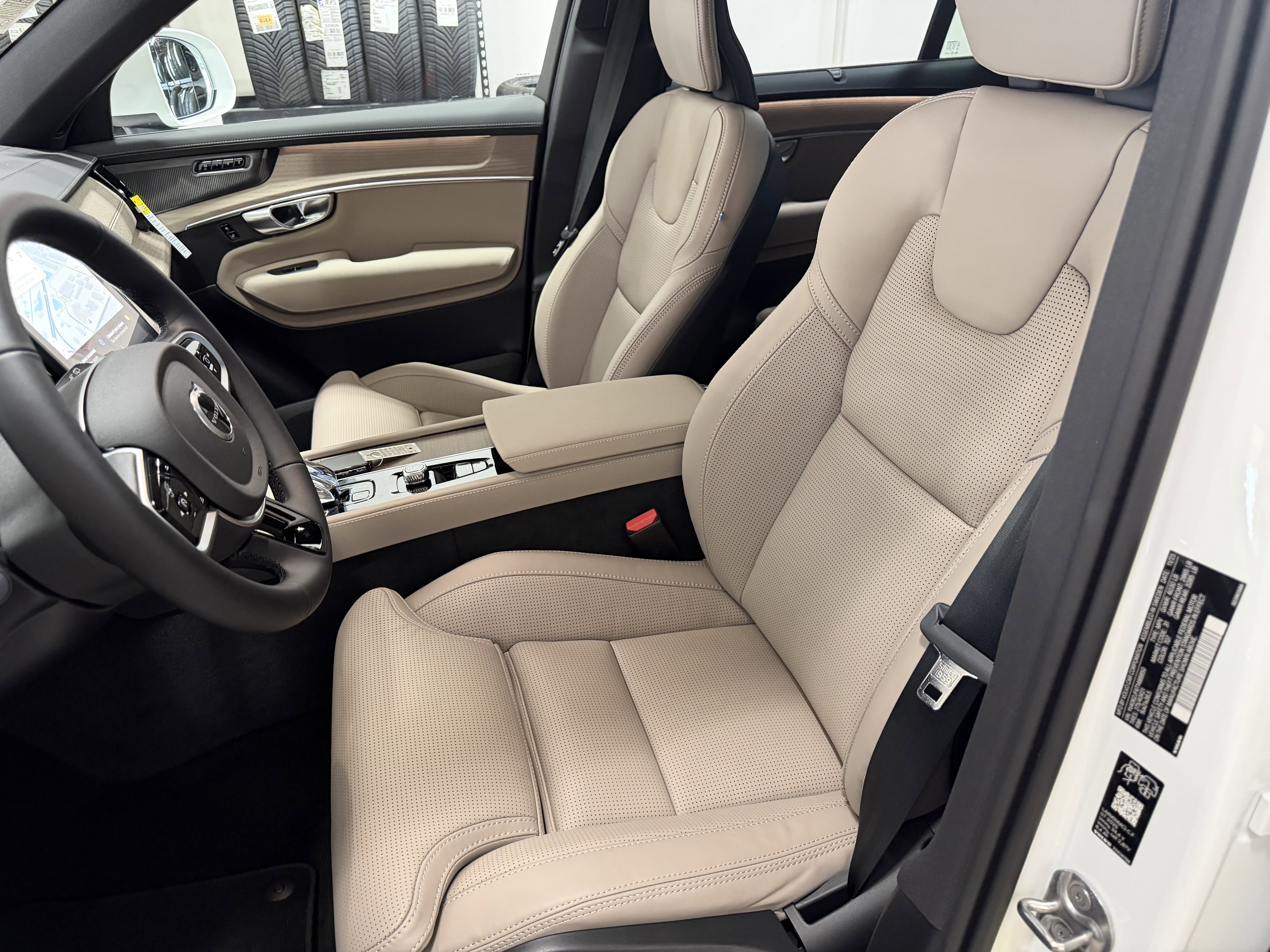 New 2026 Volvo XC90 B6 Ultra AWD/4WD image 12