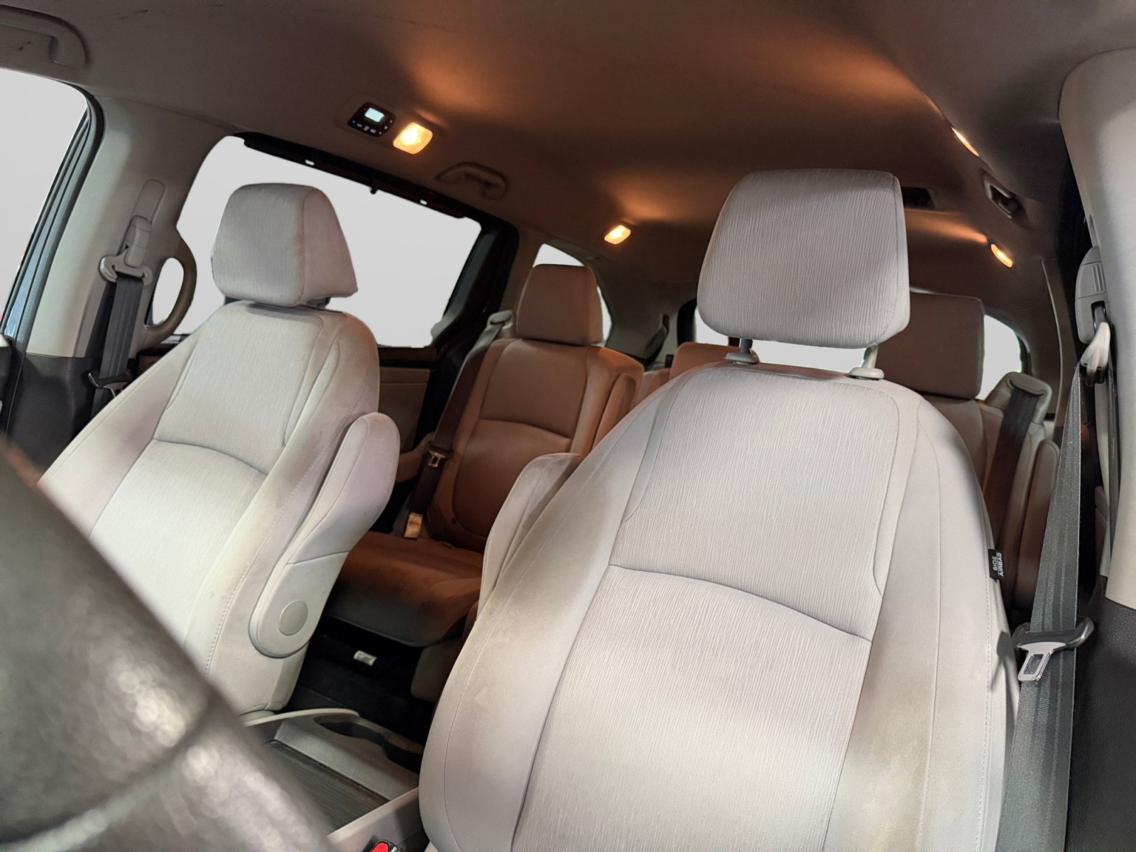 Used 2018 Honda Odyssey EX image 35