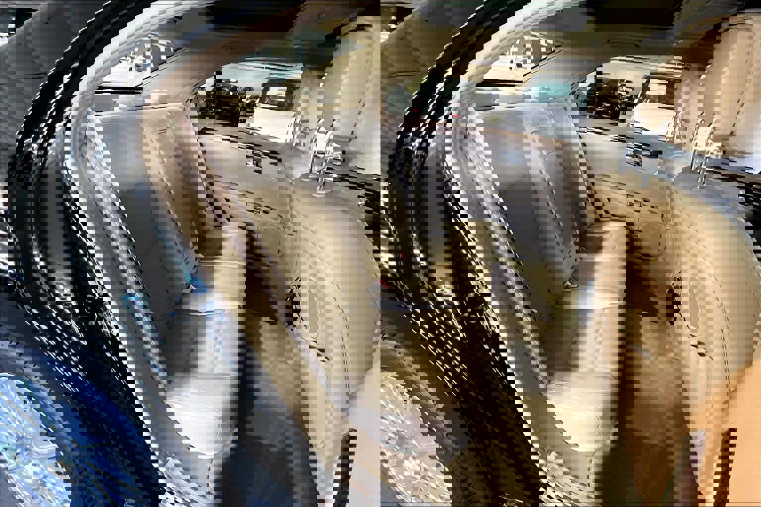 Used 2010 Mercedes-Benz S 550 4MATIC image 19