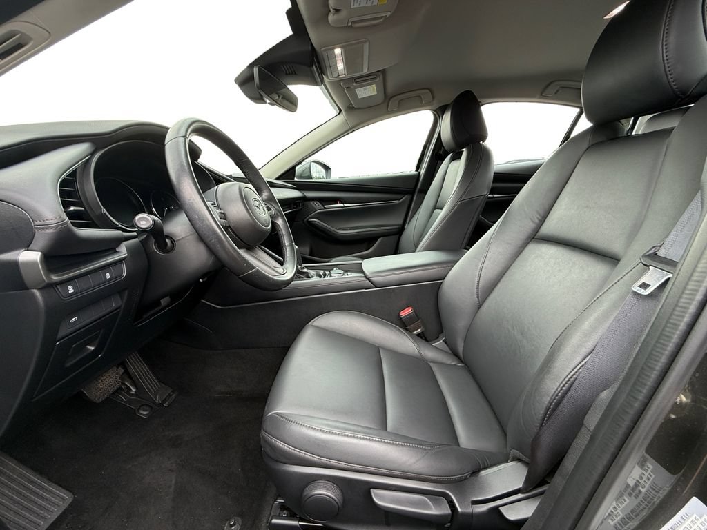 Used 2023 MAZDA MAZDA3 s FWD image 9