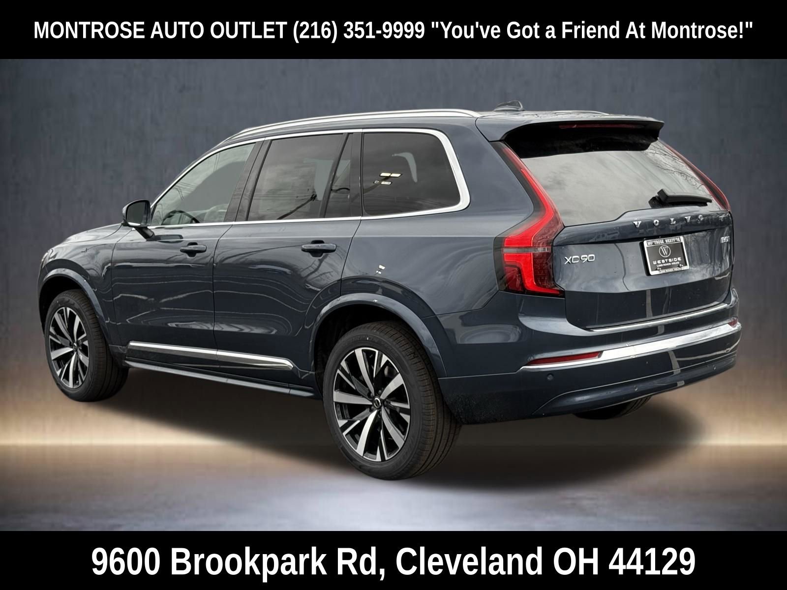 New 2026 Volvo XC90 B5 Core w/ Protection Package Premier image 3