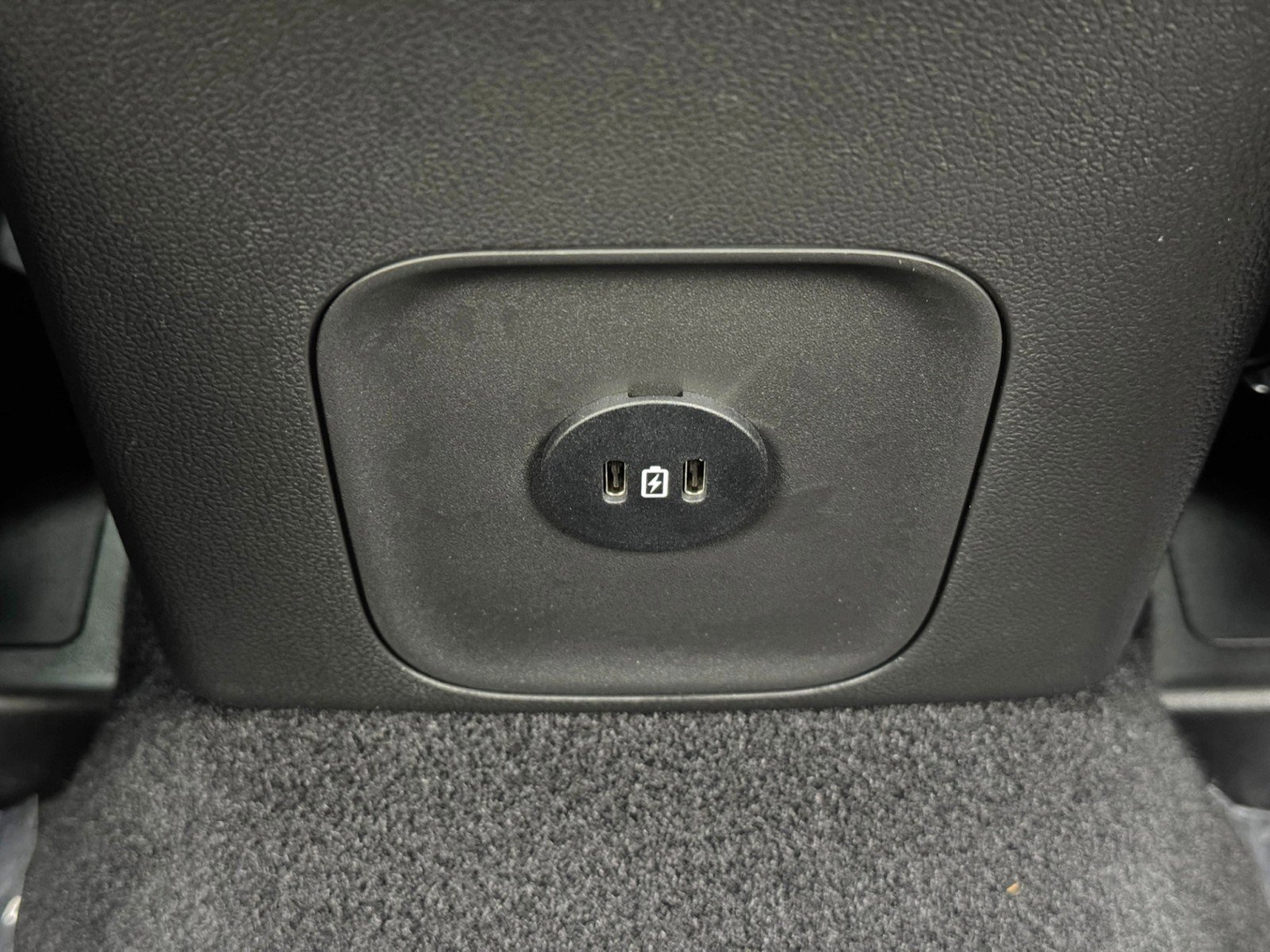 Used 2024 Ford Escape ST-Line Select image 29