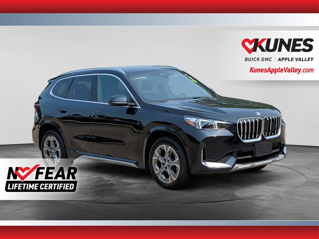 Used 2025 BMW X1 xDrive28i AWD/4WD image 1