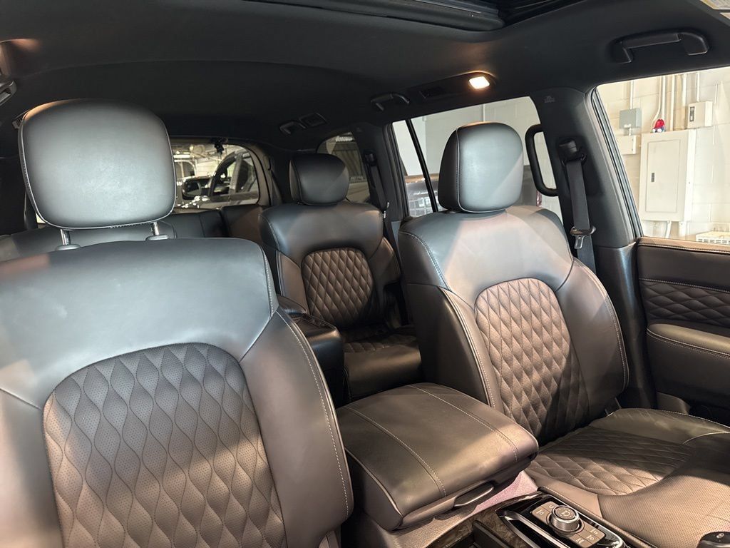 Used 2024 INFINITI QX80 Sensory w/ Cargo Package AWD/4WD image 30