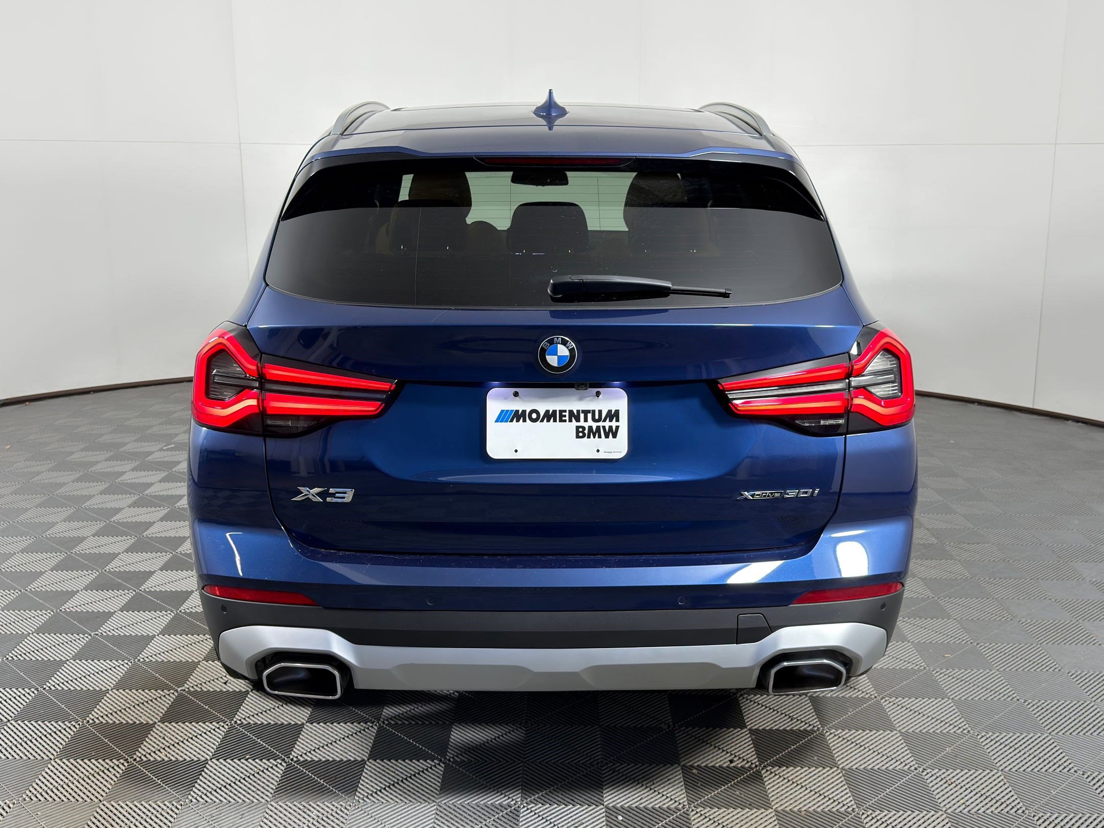 Used 2023 BMW X3 xDrive30i w/ Premium Package image 8