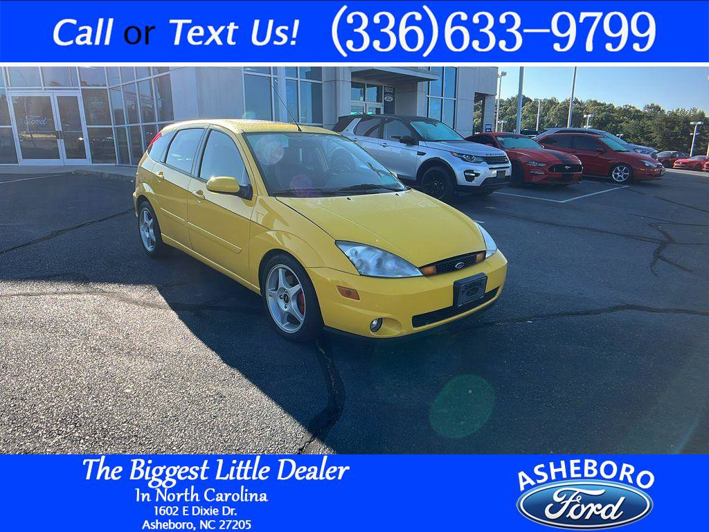 Used 2004 Ford Focus SVT image 1