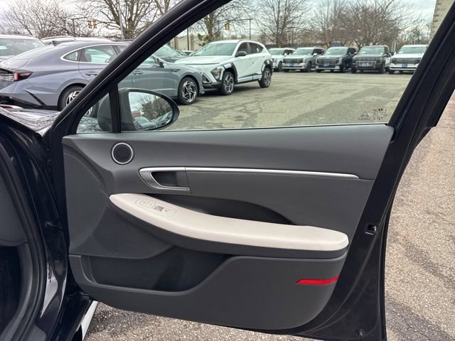 Used 2023 Hyundai Sonata SEL w/ Convenience Package image 33