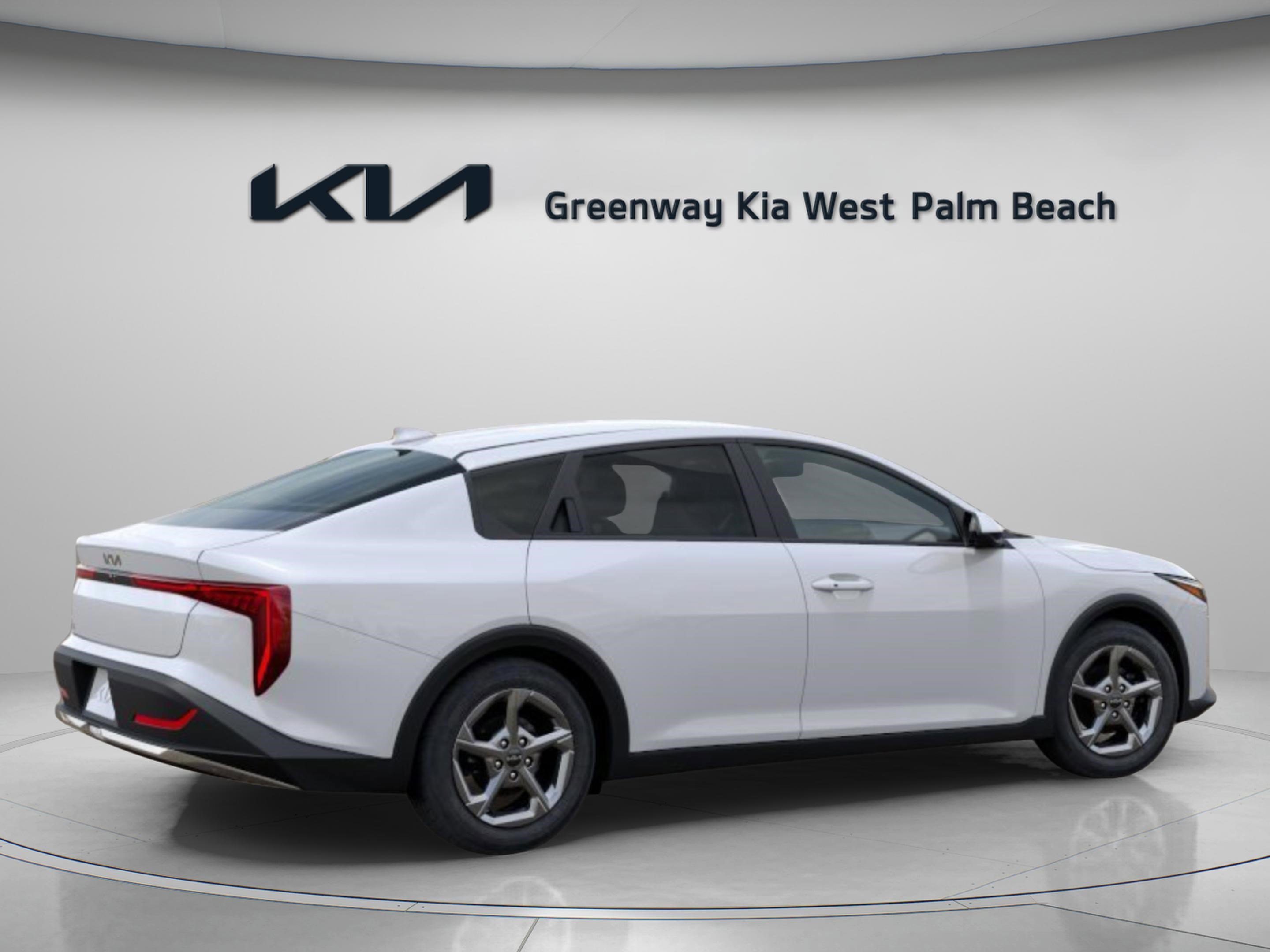 New 2026 Kia K4 LXS image 8