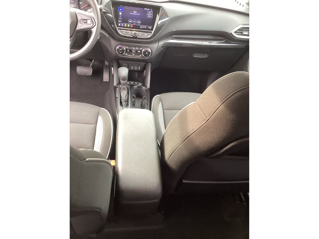 Used 2023 Chevrolet TrailBlazer LT w/ Convenience Package image 18