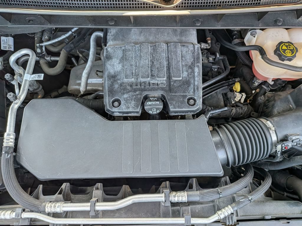 Used 2021 Chevrolet Silverado 1500 LT AWD/4WD image 13