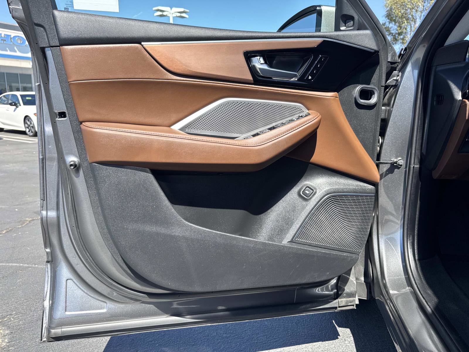 Used 2024 Acura MDX FWD w/ Technology Package image 19