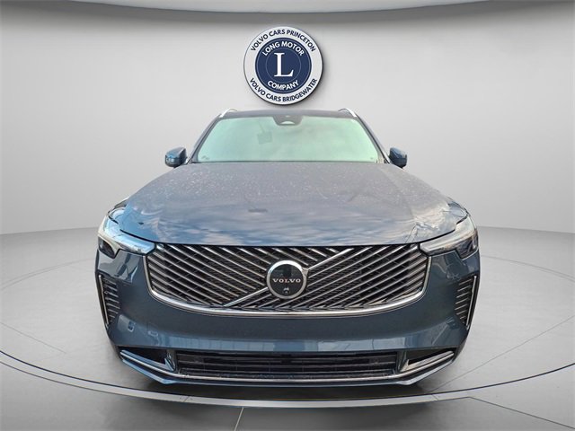 New 2026 Volvo XC90 T8 Plus image 2