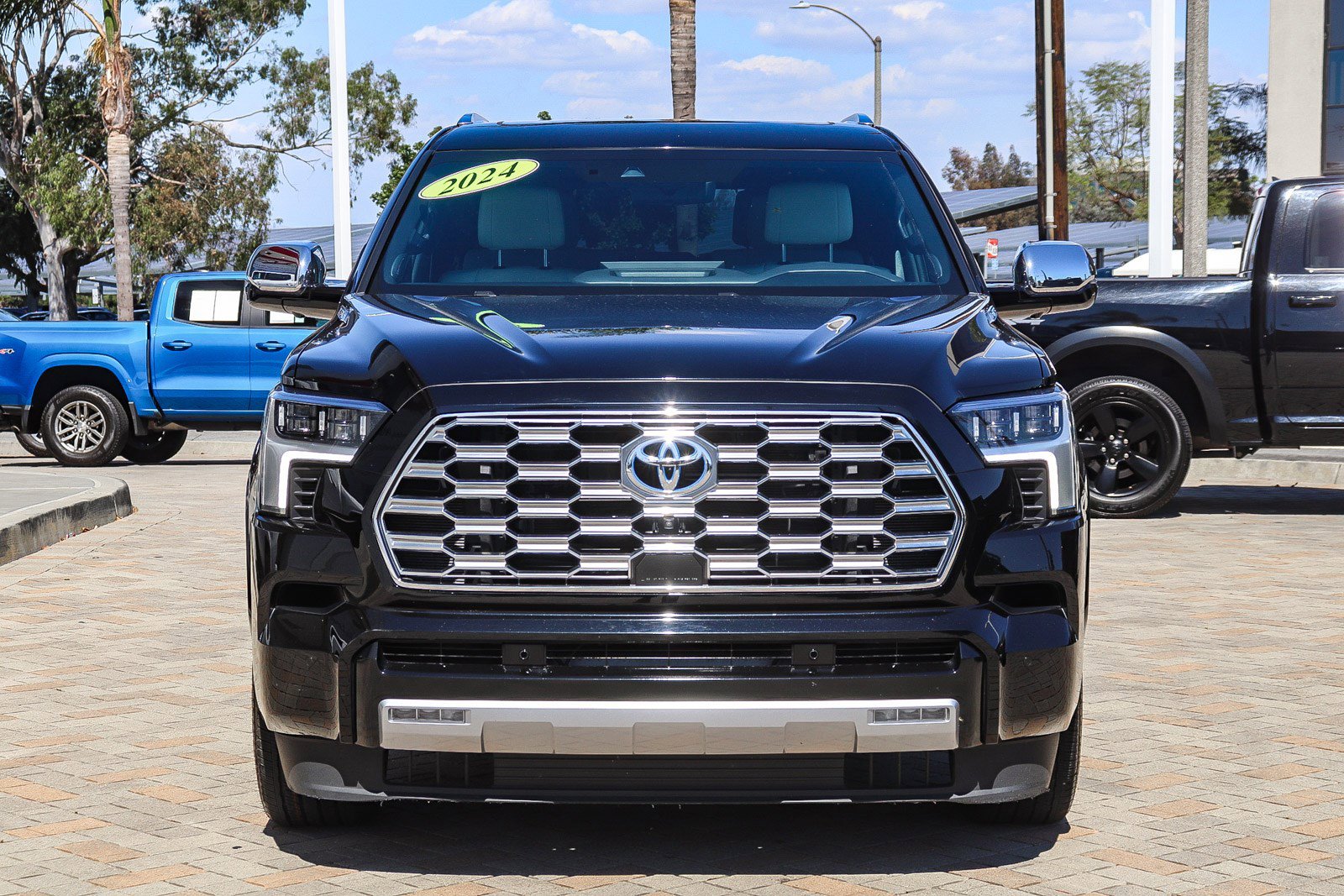 Used 2024 Toyota Sequoia Capstone image 2