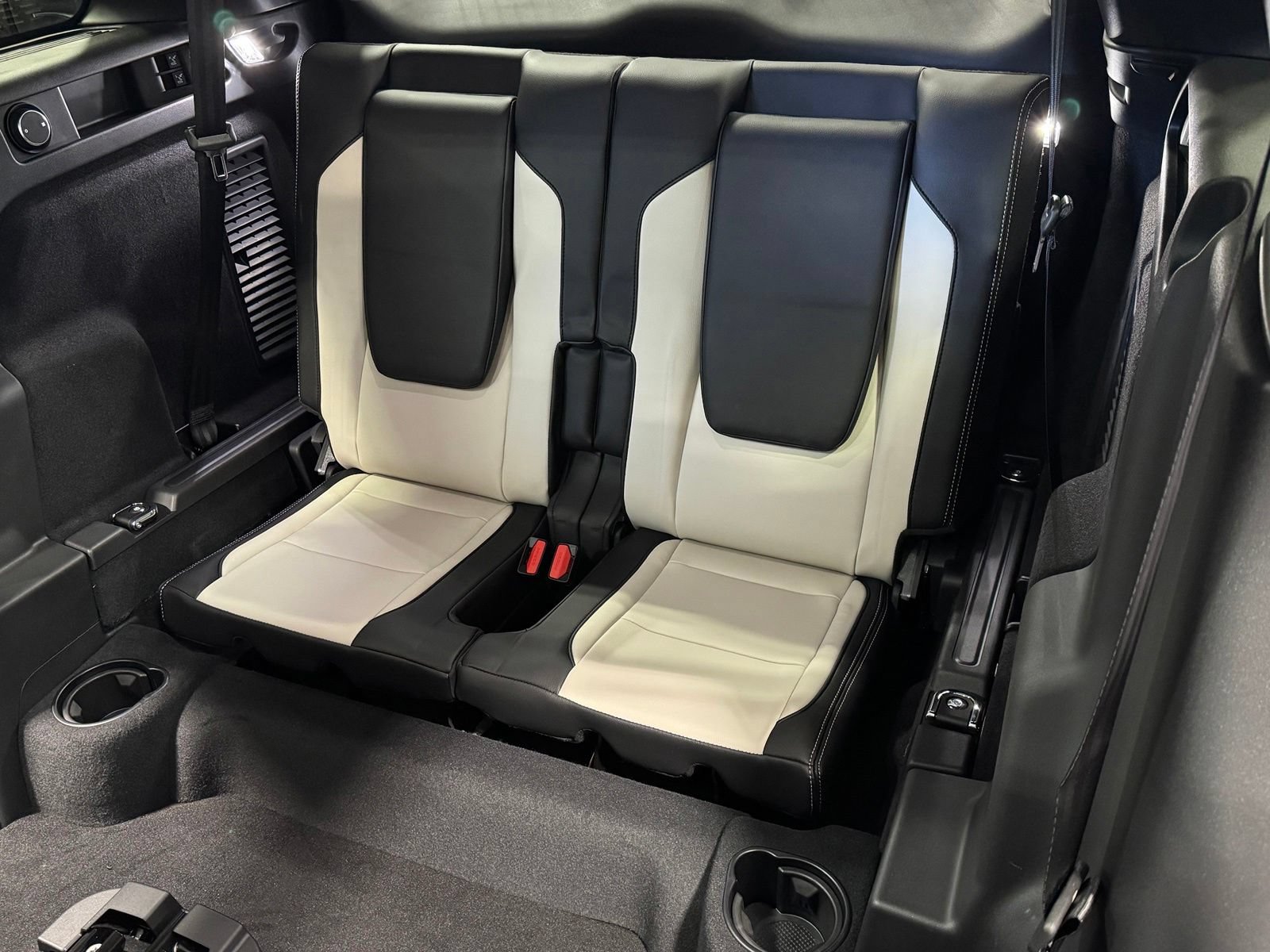 New 2026 Land Rover Discovery Sport Landmark AWD/4WD image 42