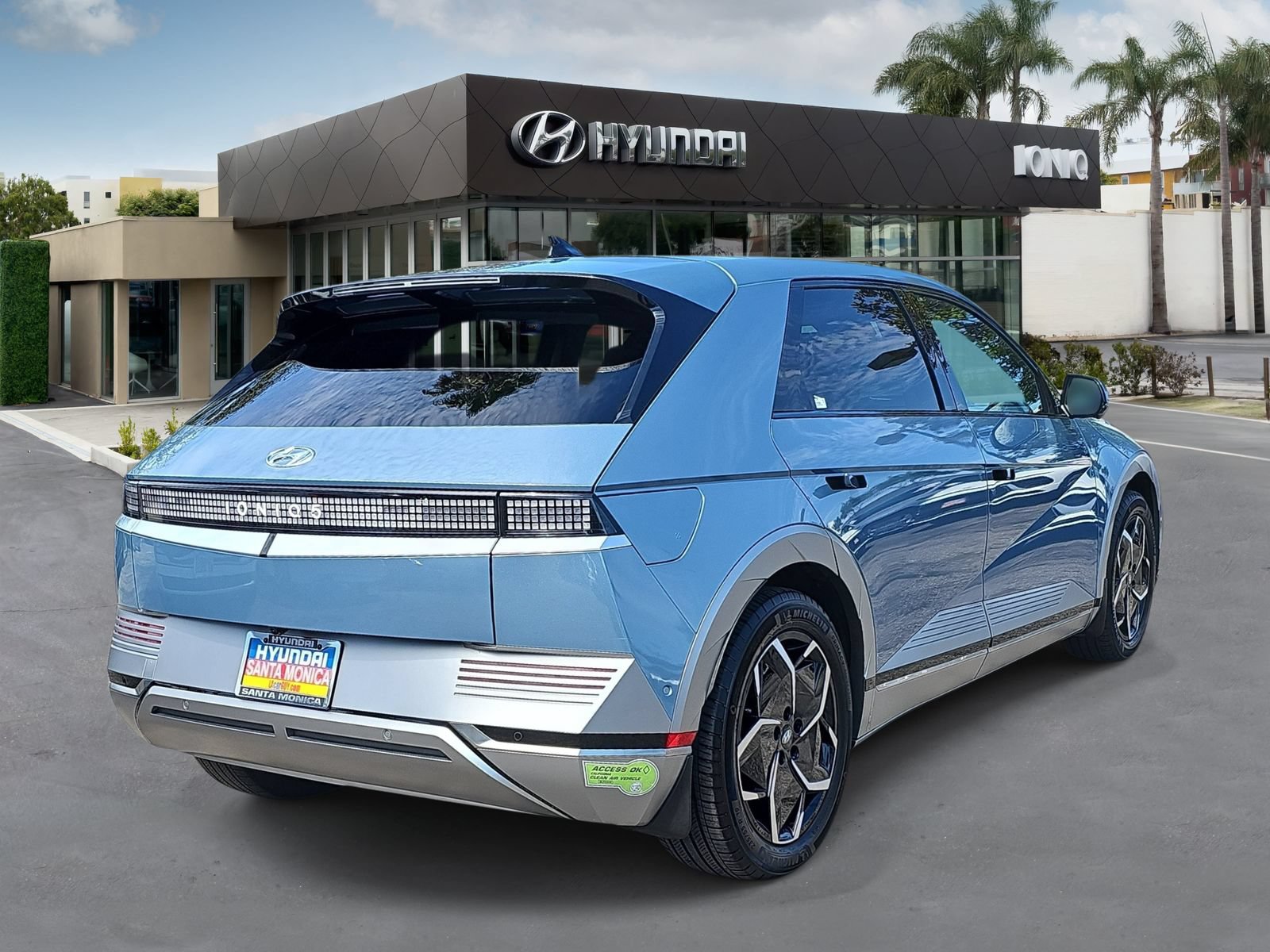 Certified 2023 Hyundai Ioniq 5 Limited RWD image 3