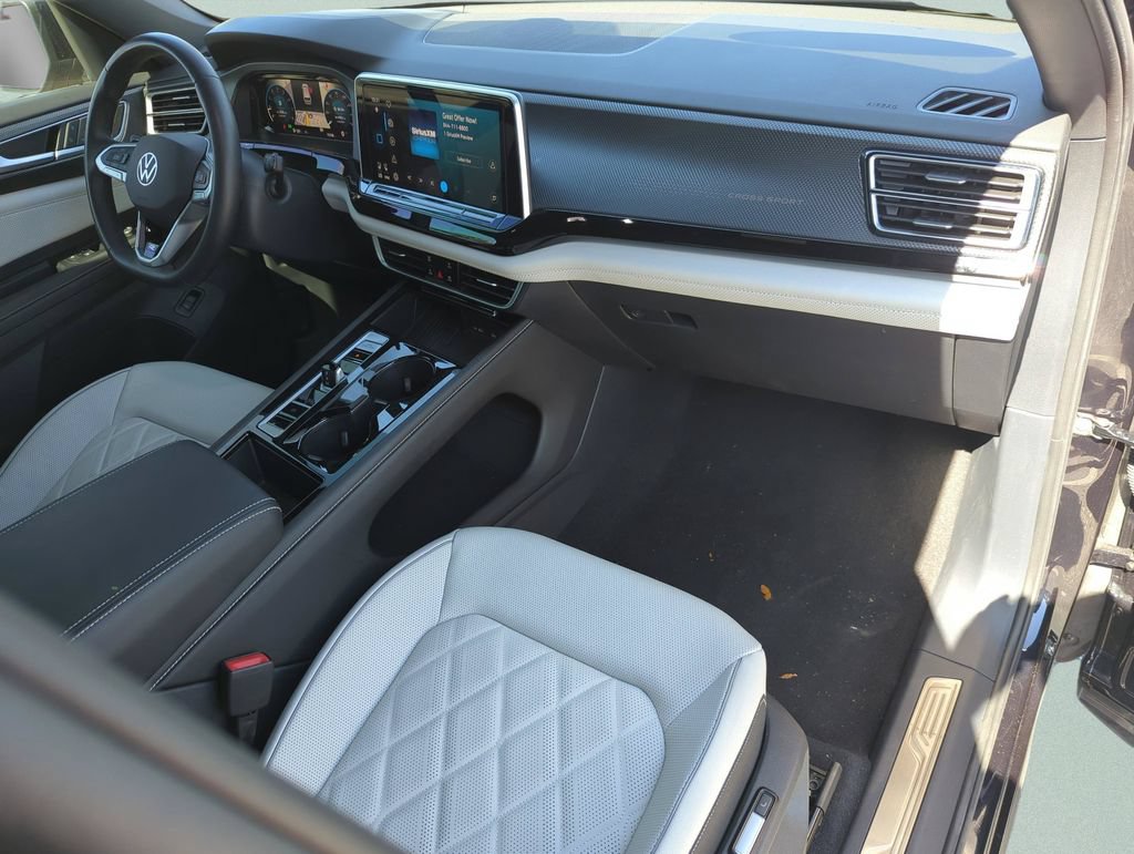 New 2025 Volkswagen Atlas Cross Sport SEL Premium R-Line AWD/4WD image 19