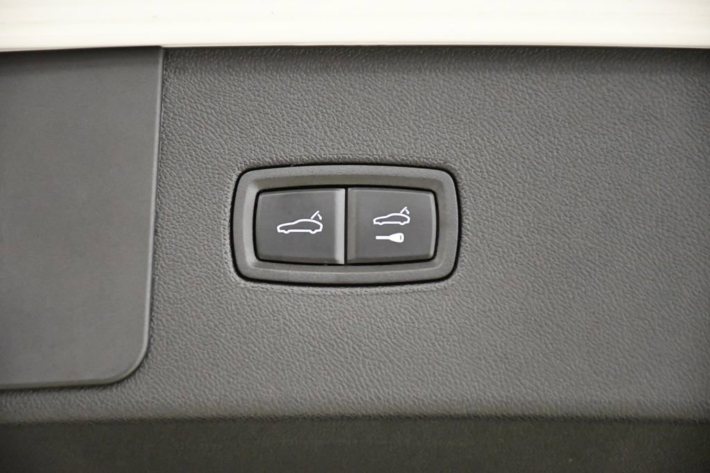 Used 2023 Porsche Cayenne image 59