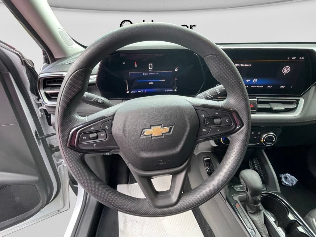 Certified 2025 Chevrolet TrailBlazer LT AWD/4WD image 25
