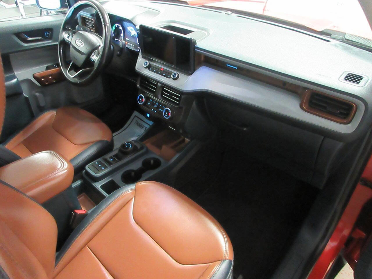 Used 2023 Ford Maverick Lariat image 16