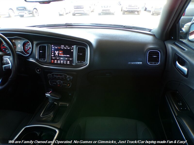 Used 2018 Dodge Charger GT AWD/4WD image 33