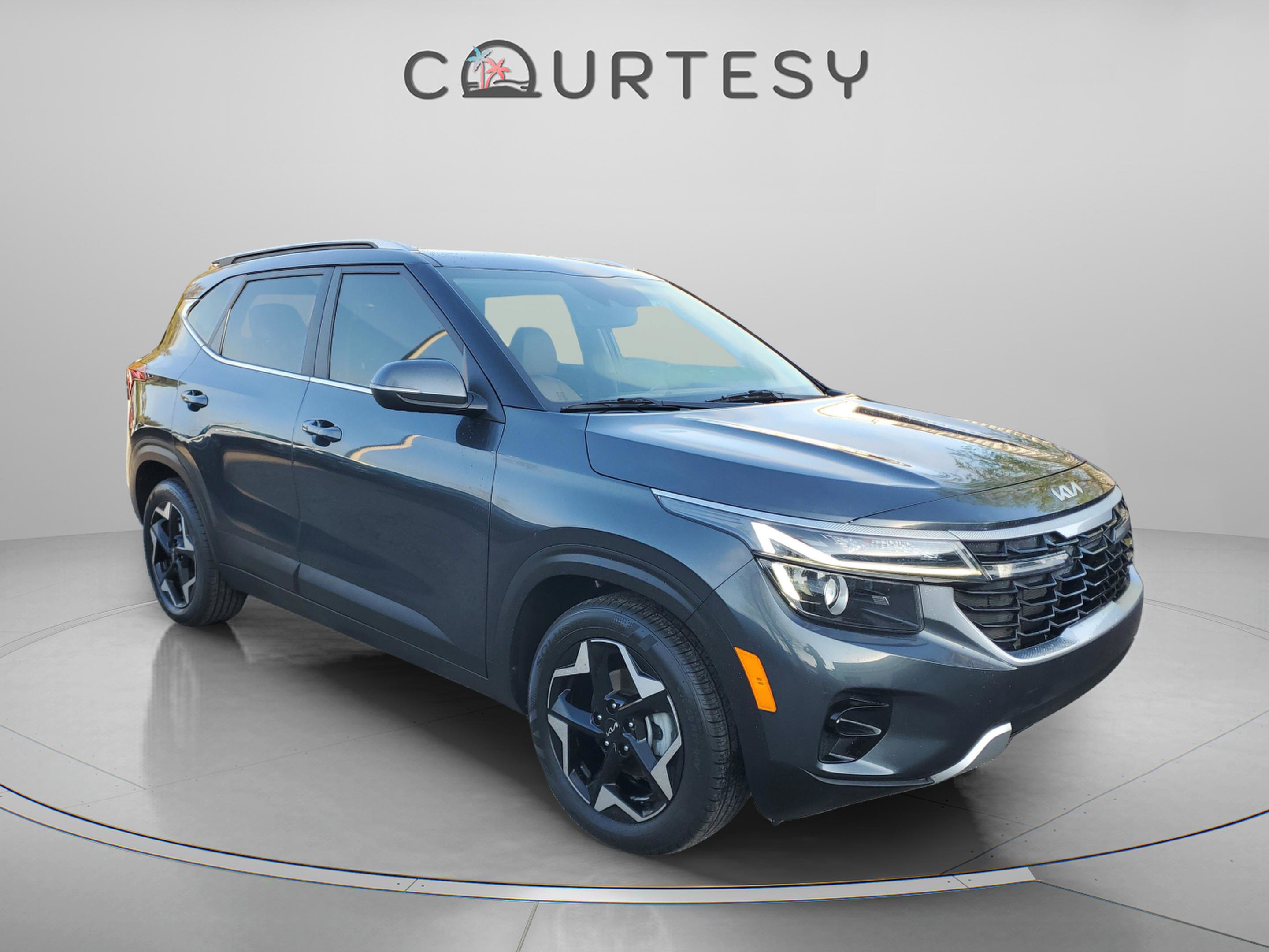 Certified 2024 Kia Seltos EX image 5