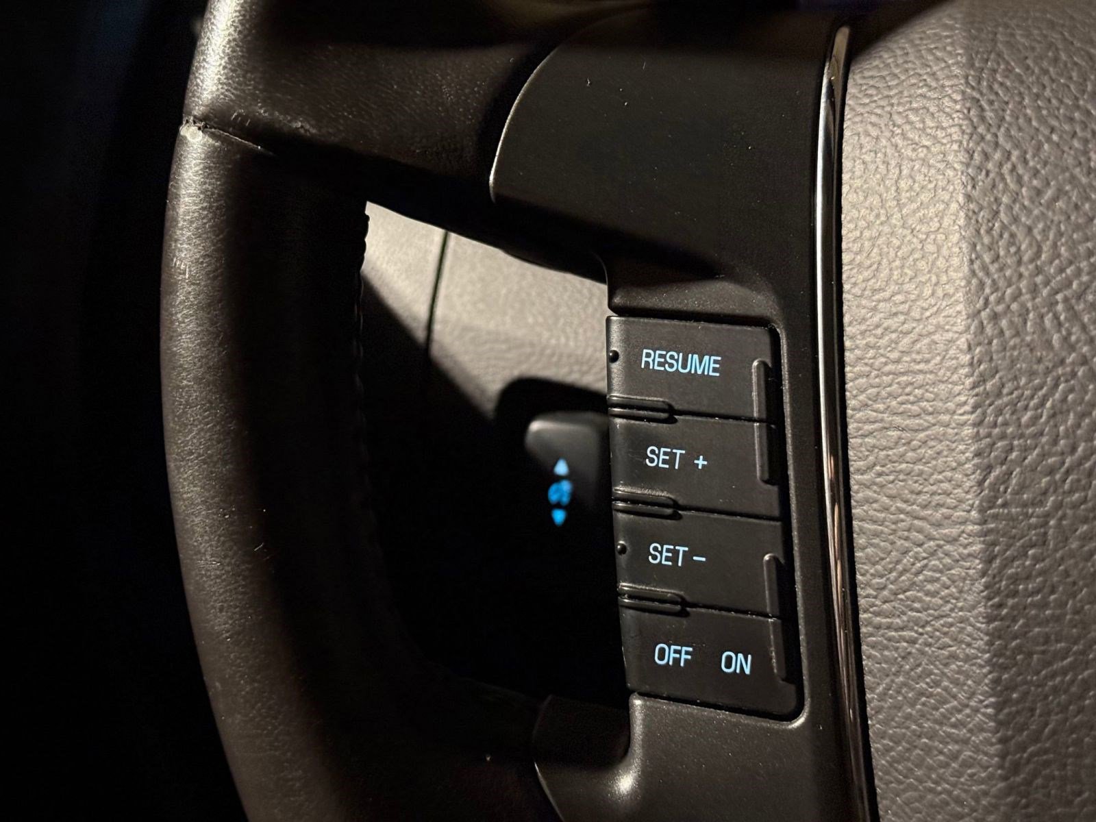 Used 2011 Ford Taurus Limited w/ 301A Rapid Spec Order Code image 14