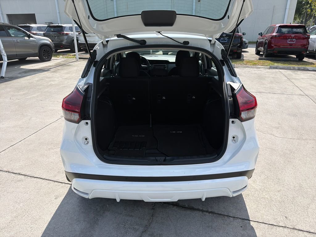 Used 2024 Nissan Kicks S FWD image 30