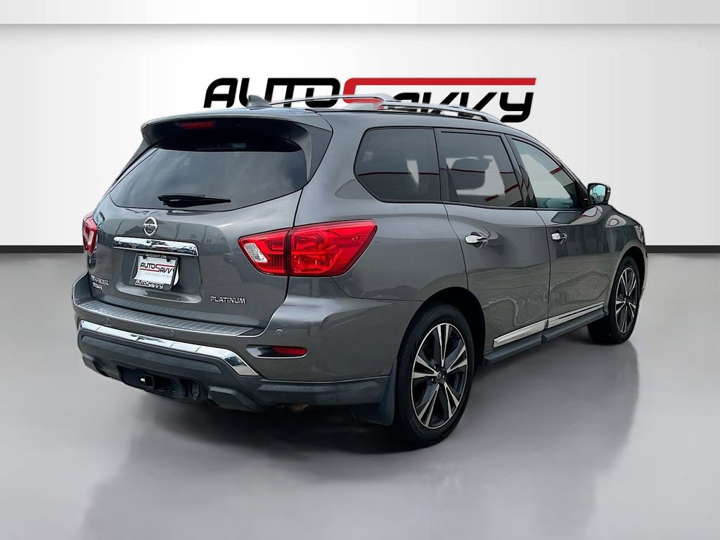 Used 2019 Nissan Pathfinder Platinum w/ Cargo Package FWD image 7