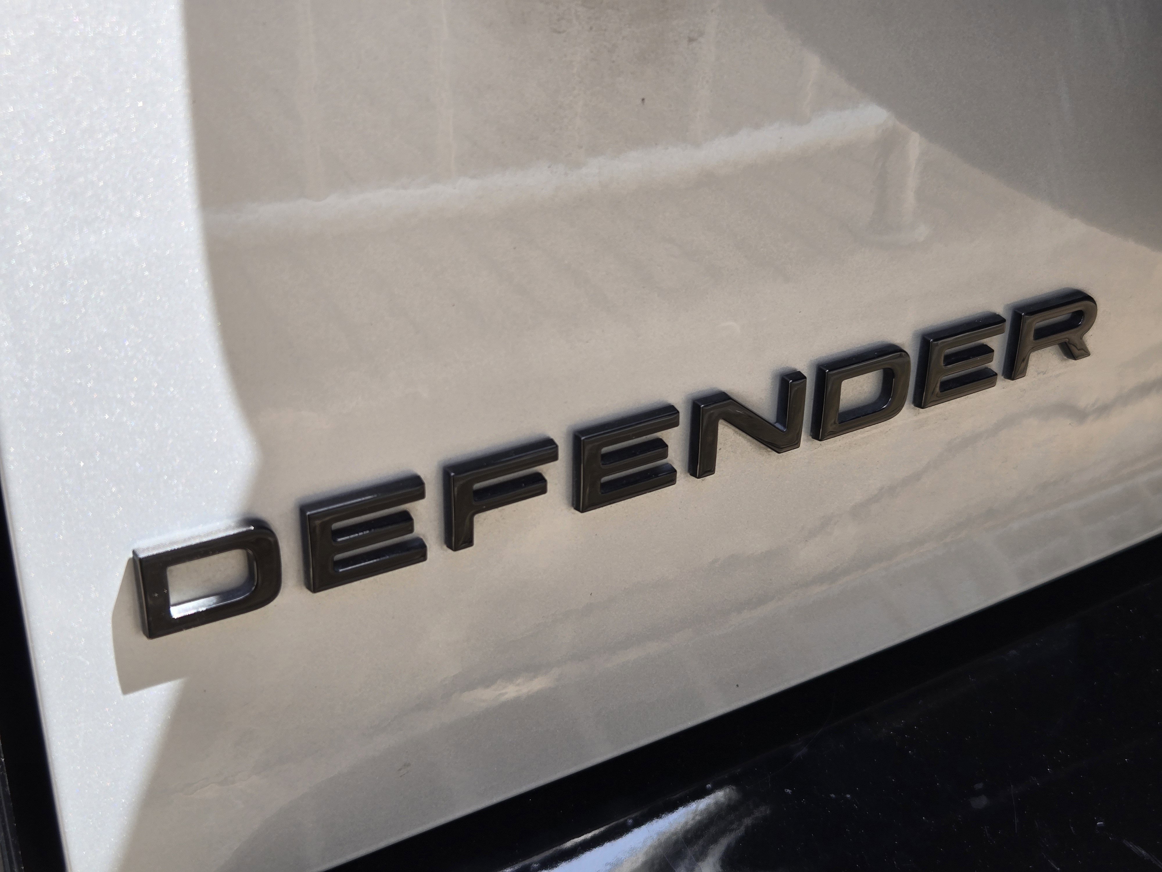 Used 2021 Land Rover Defender 110 AWD/4WD image 8