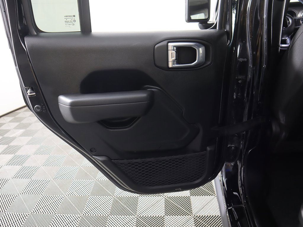 Used 2022 Jeep Wrangler Unlimited Rubicon 4xe image 19