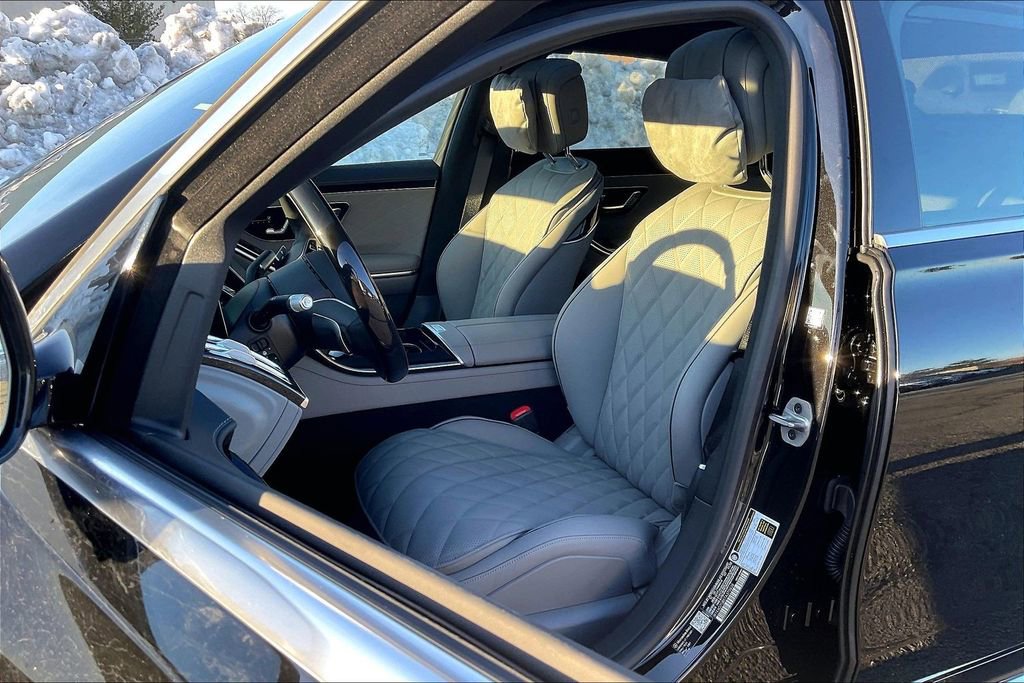 New 2026 Mercedes-Benz S 580 4MATIC Sedan image 9