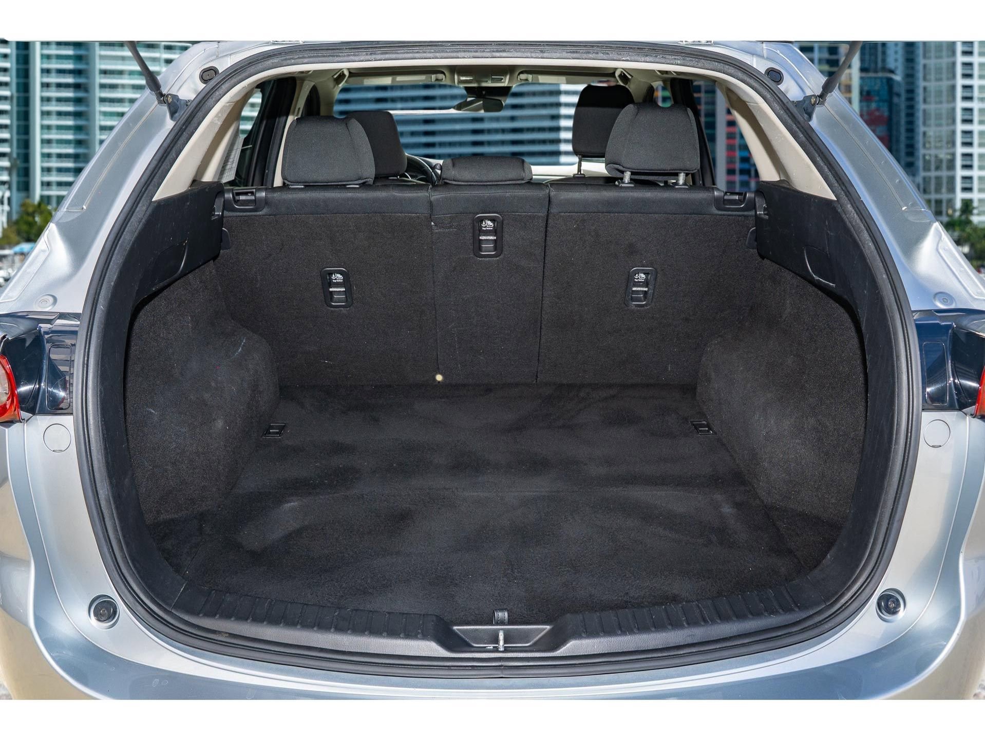 Used 2018 MAZDA CX-5 Sport image 33