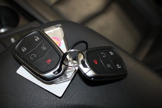 Used 2025 Cadillac XT5 Premium Luxury image 21