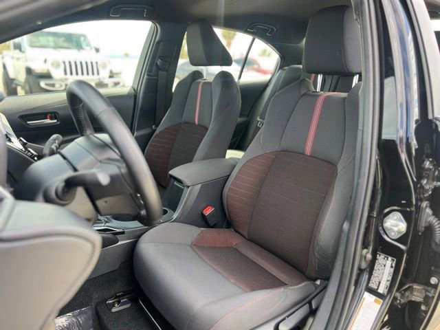 Certified 2026 Toyota Corolla SE w/ SE Package FWD image 9