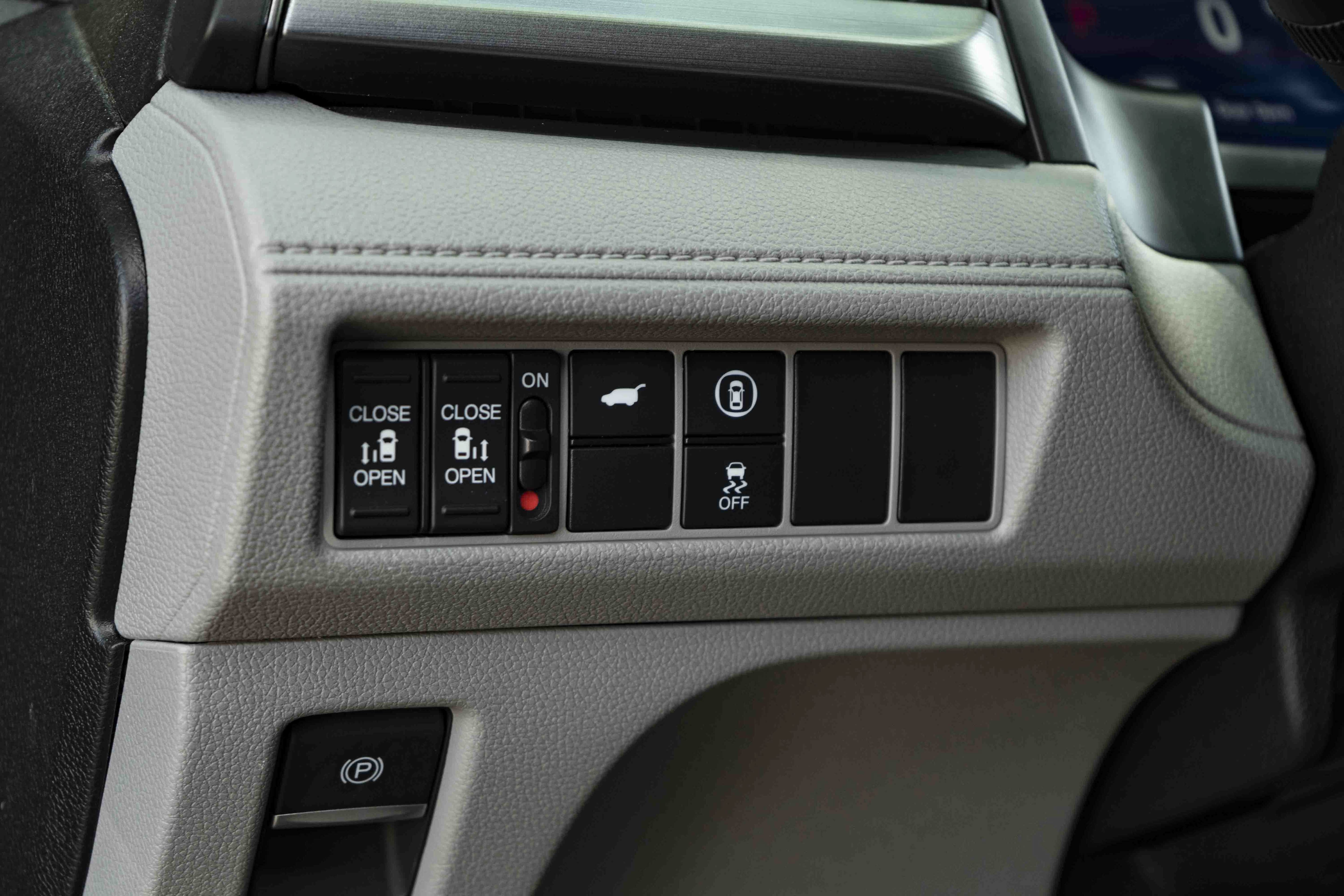 Used 2023 Honda Odyssey EX-L image 39