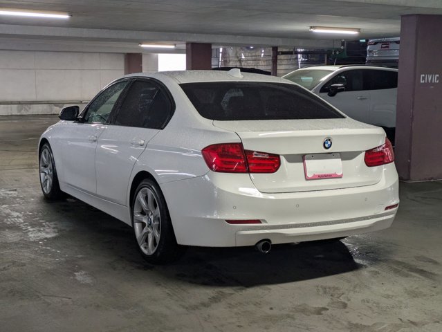 Used 2015 BMW 320i Sedan image 8
