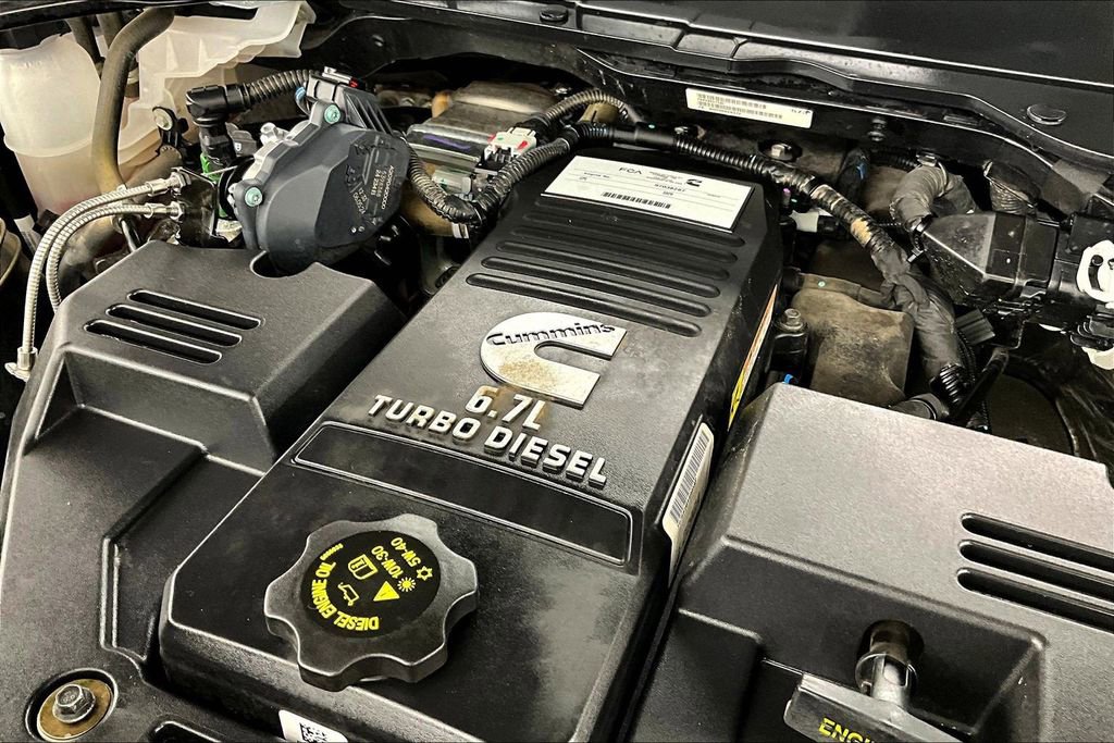 Used 2024 RAM 2500 Laramie w/ Safety Group image 35