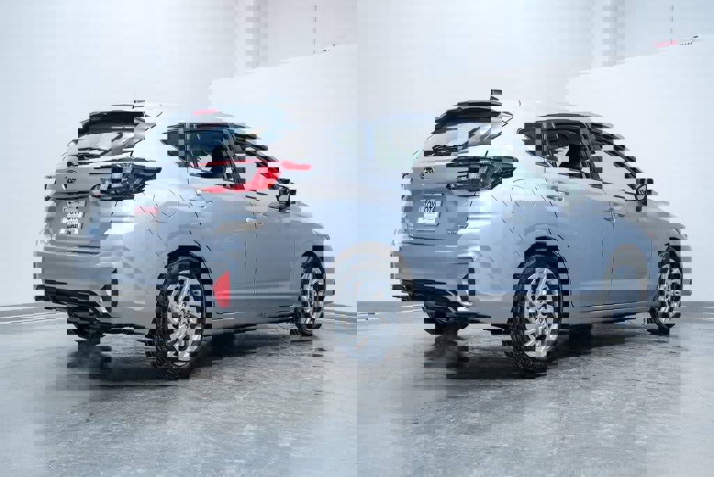 Used 2024 Subaru Impreza 2.0i image 9