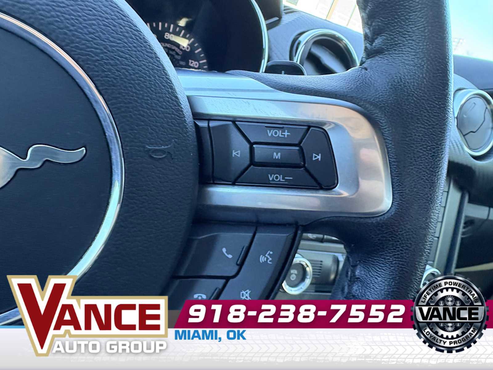 Used 2017 Ford Mustang Coupe image 24