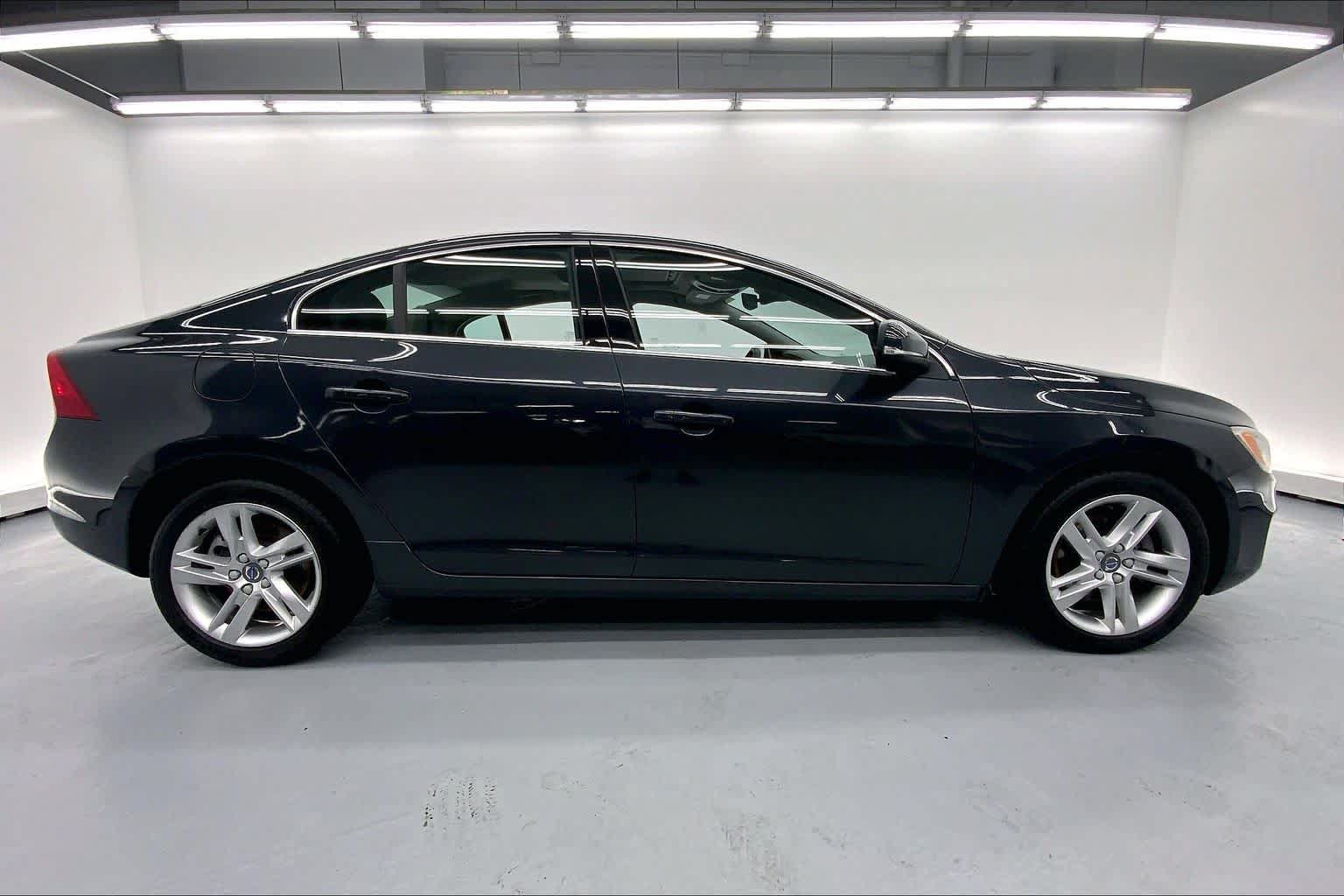 Used 2015 Volvo S60 T5 Premier FWD image 5