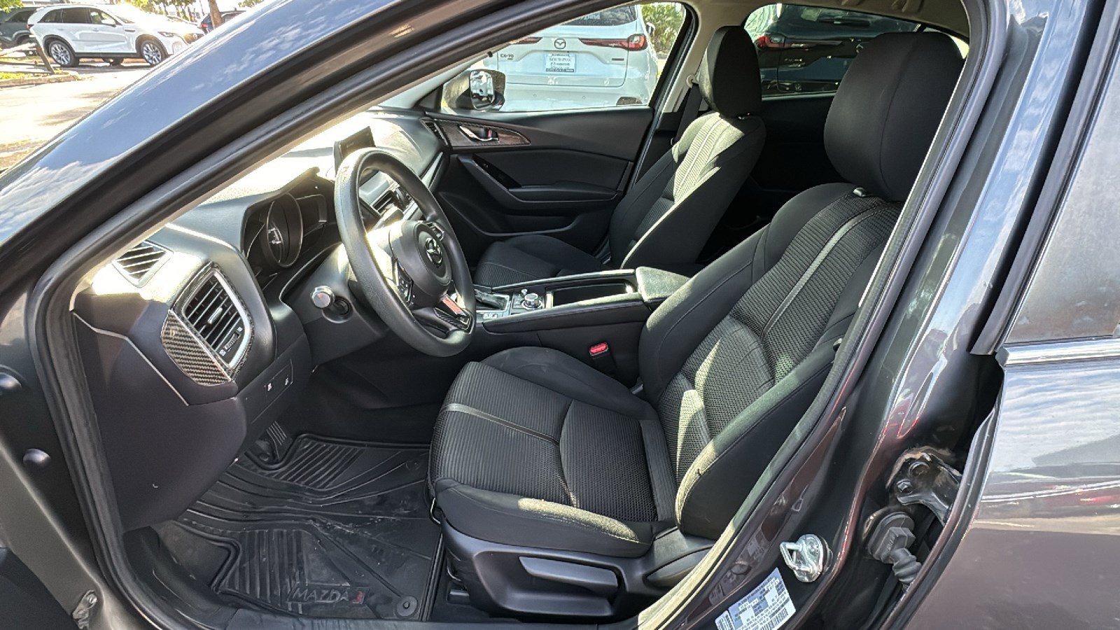 Used 2018 MAZDA MAZDA3 Sport w/ Preferred Equipment Package FWD image 14