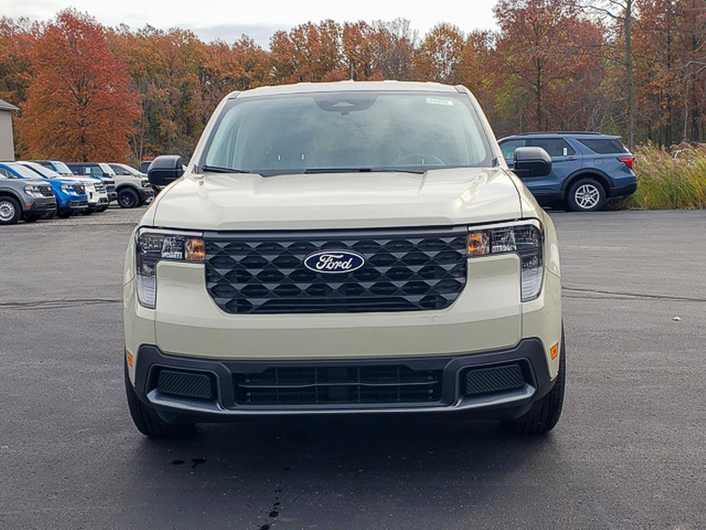New 2025 Ford Maverick XLT w/ Equipment Group 301A image 2