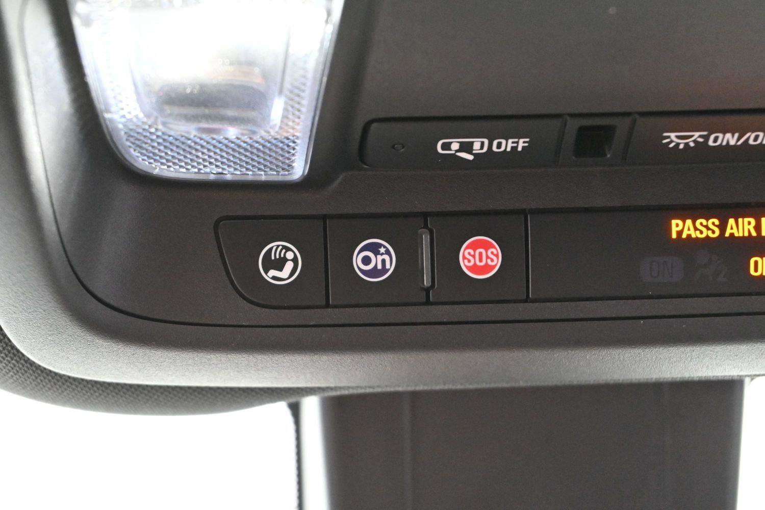 Used 2022 Chevrolet Equinox RS w/ Infotainment Package AWD/4WD image 27