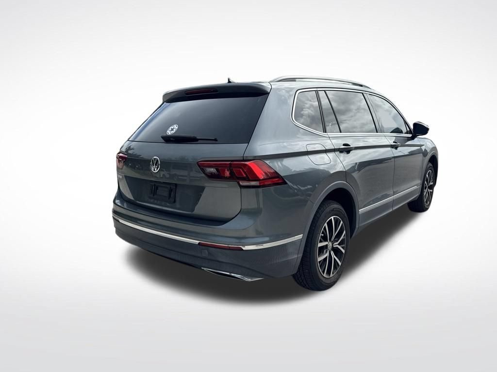 Used 2021 Volkswagen Tiguan SE FWD image 5